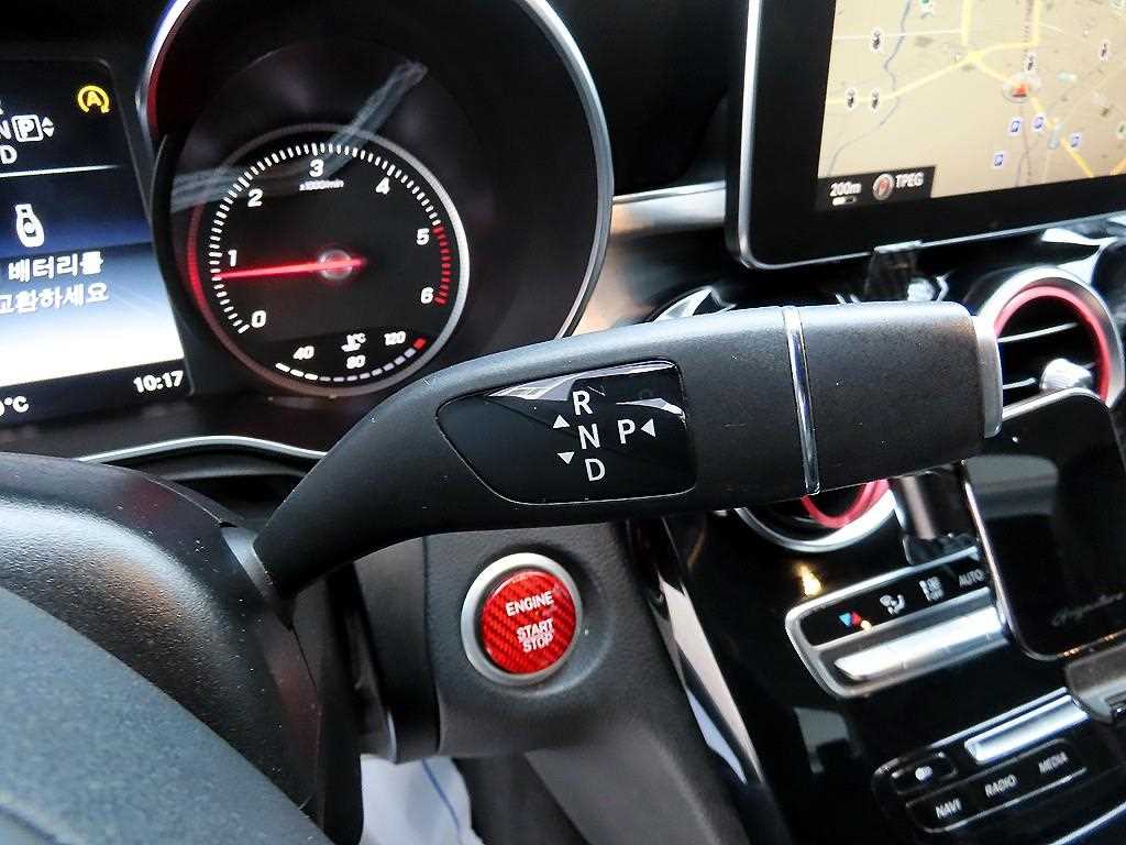 Mercedes Benz C Class - Vista 11