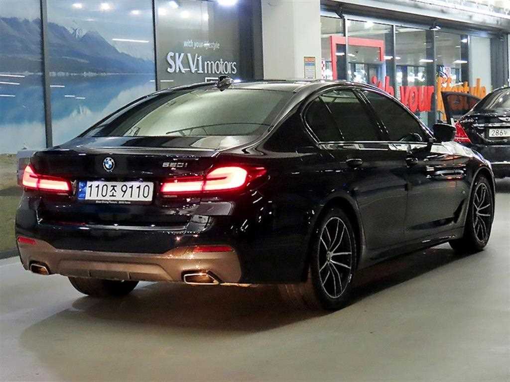 BMW 5 Series - Vista 4