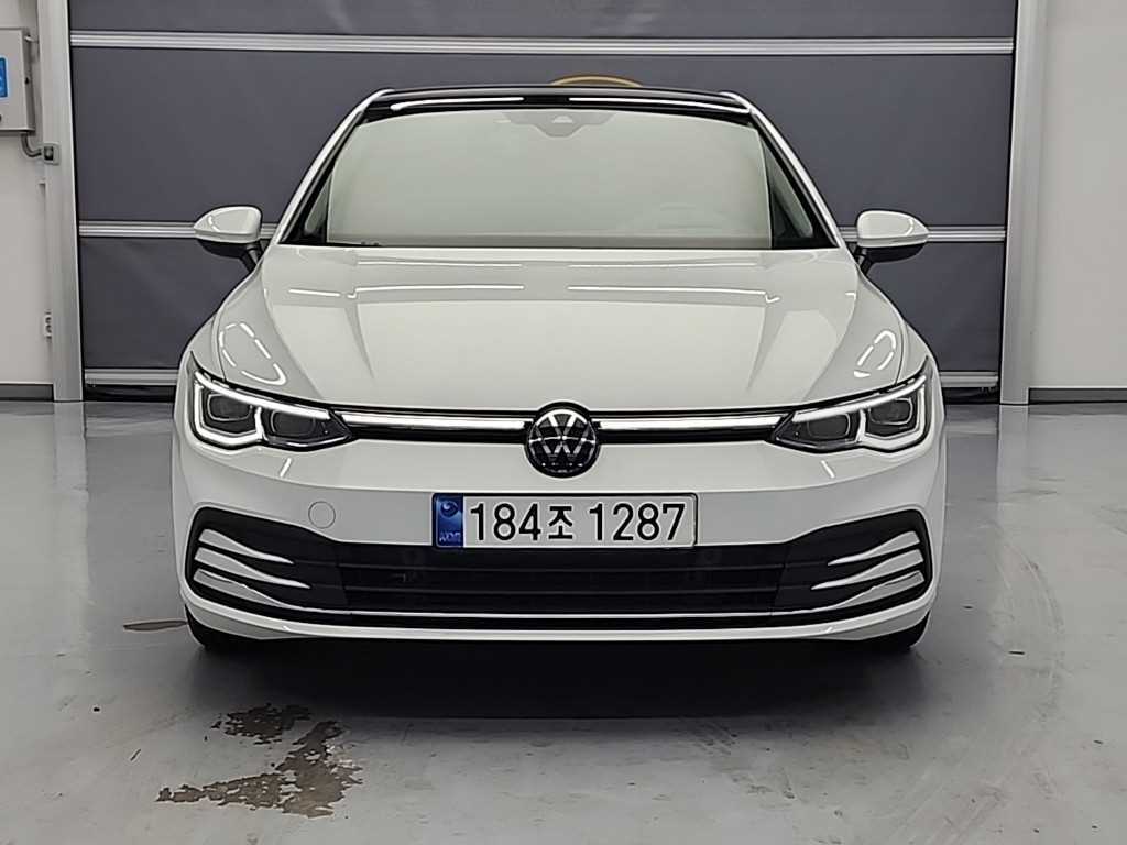 Volkswagen Golf - Vista 2