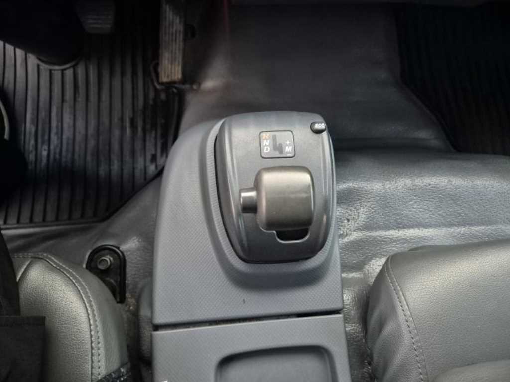 medium and large cargo truck 2021 Blanco - Importación desde Corea - HF Imports Iquique - Foto 16