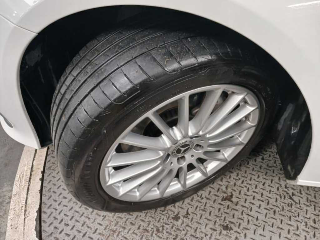 Mercedes Benz E class 2022 Blanco - Importación desde Corea - HF Imports Iquique - Foto 20