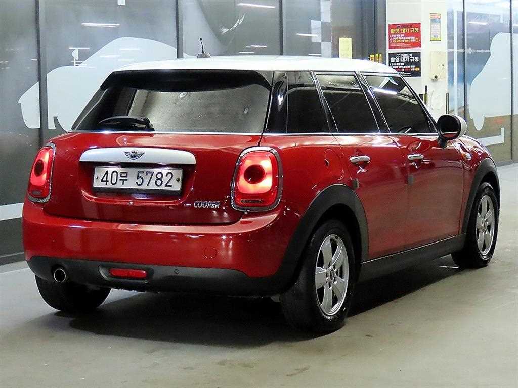 Mini Cooper - Vista 4