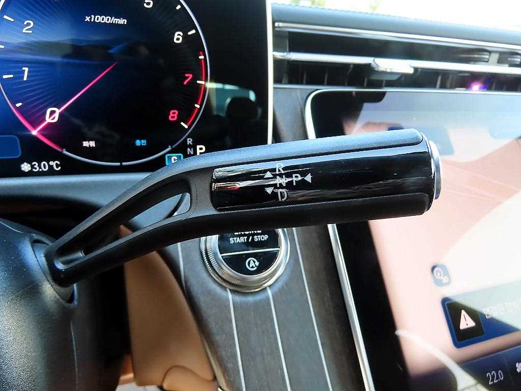 Mercedes Benz E class - Vista 11