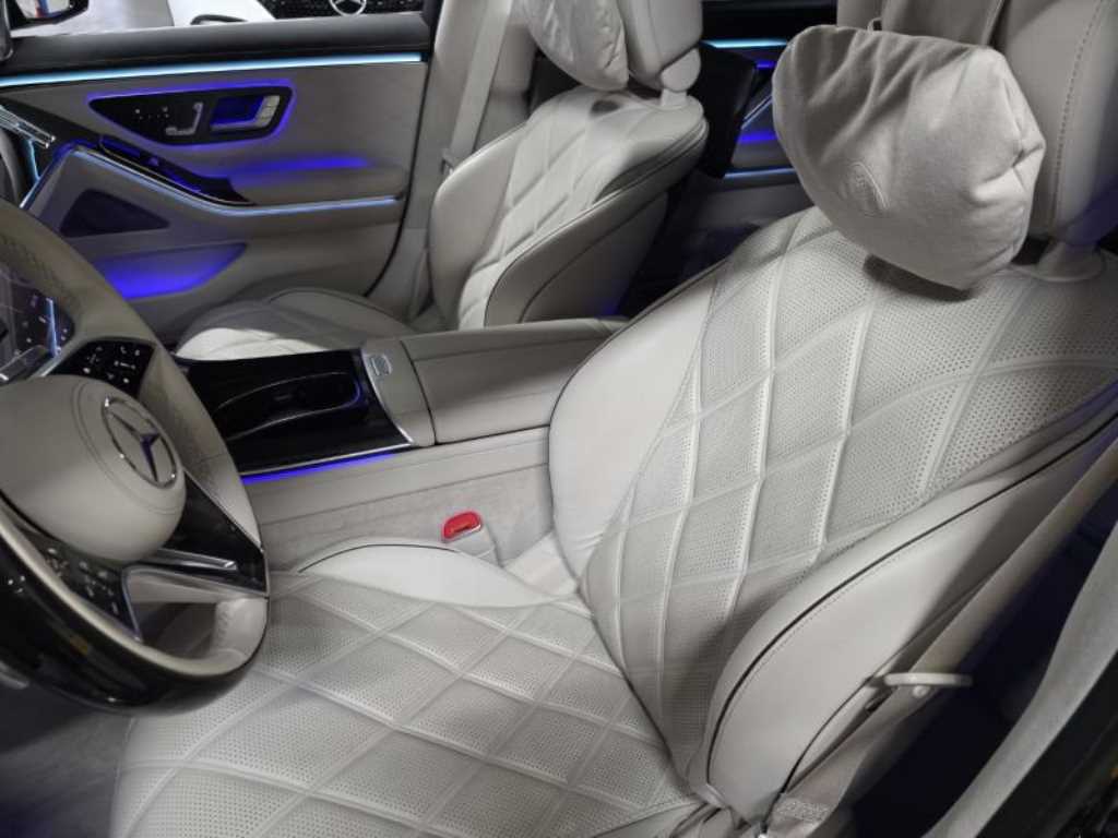 Mercedes Benz S Class - Vista 10