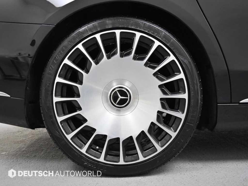 Mercedes Benz S Class - Vista 5