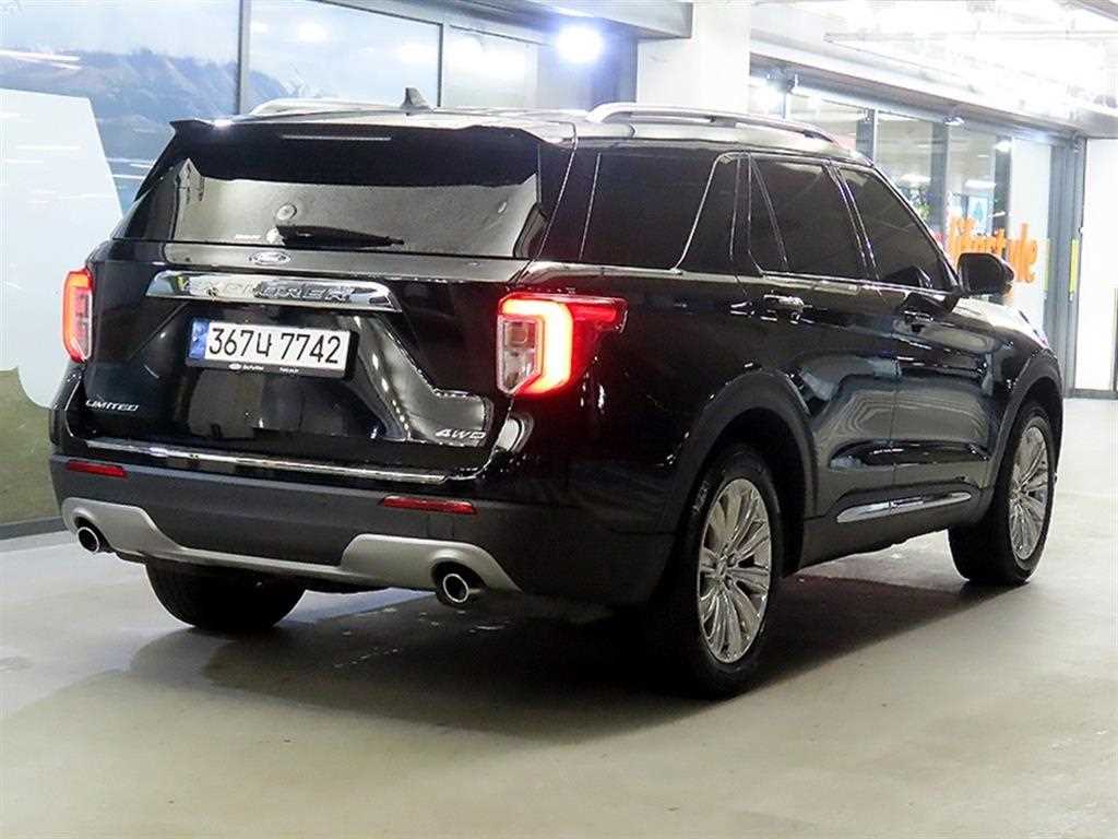 Ford Explorer - Vista 4