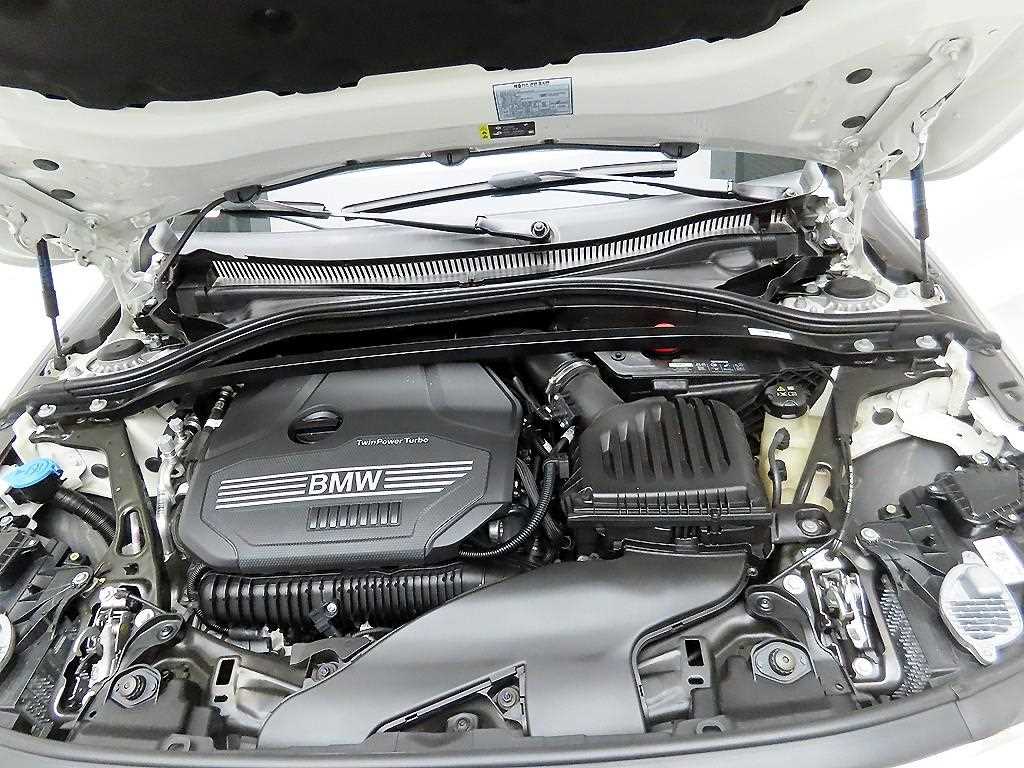 BMW 1 series 2023 Blanco - Importación desde Corea - HF Imports Iquique - Foto 20