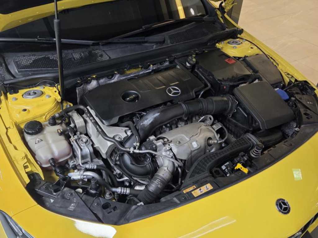 Mercedes Benz CLA Class - Vista 7