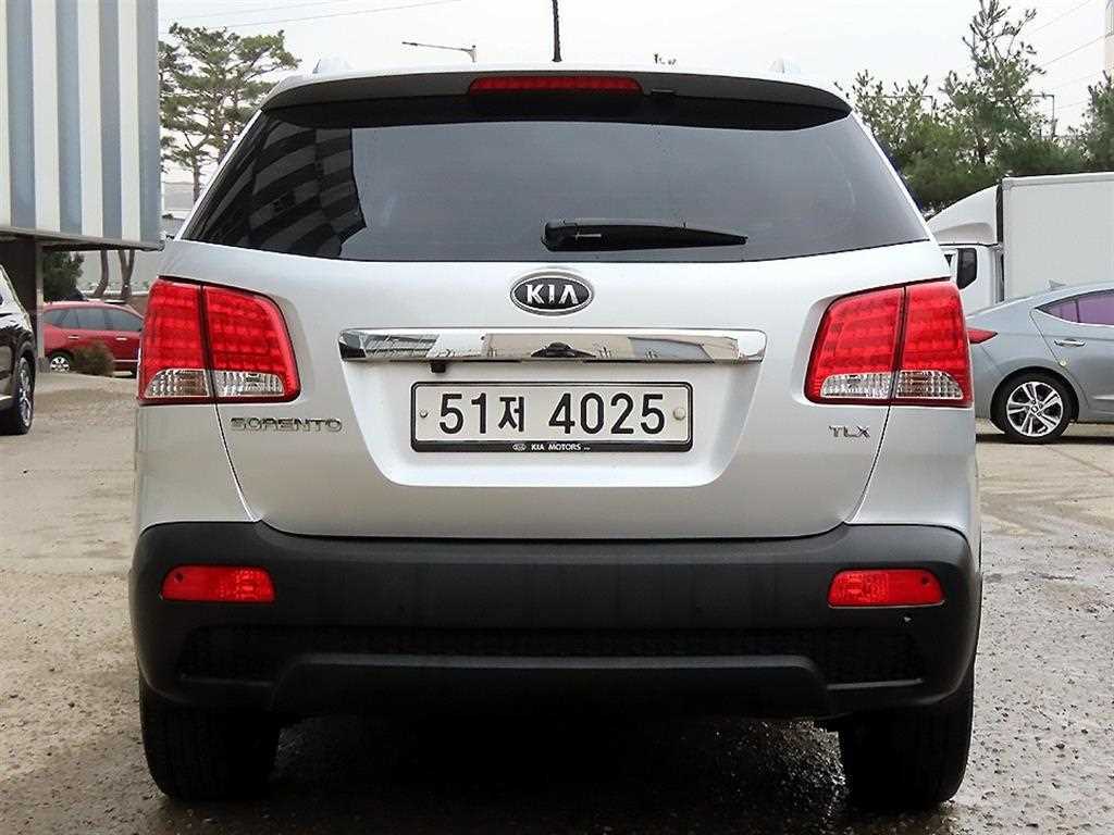 KIA Sorento - Vista 4