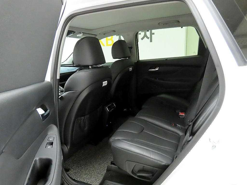 HYUNDAI Santa Fe 2023 Blanco - Importación desde Corea - HF Imports Iquique - Foto 16