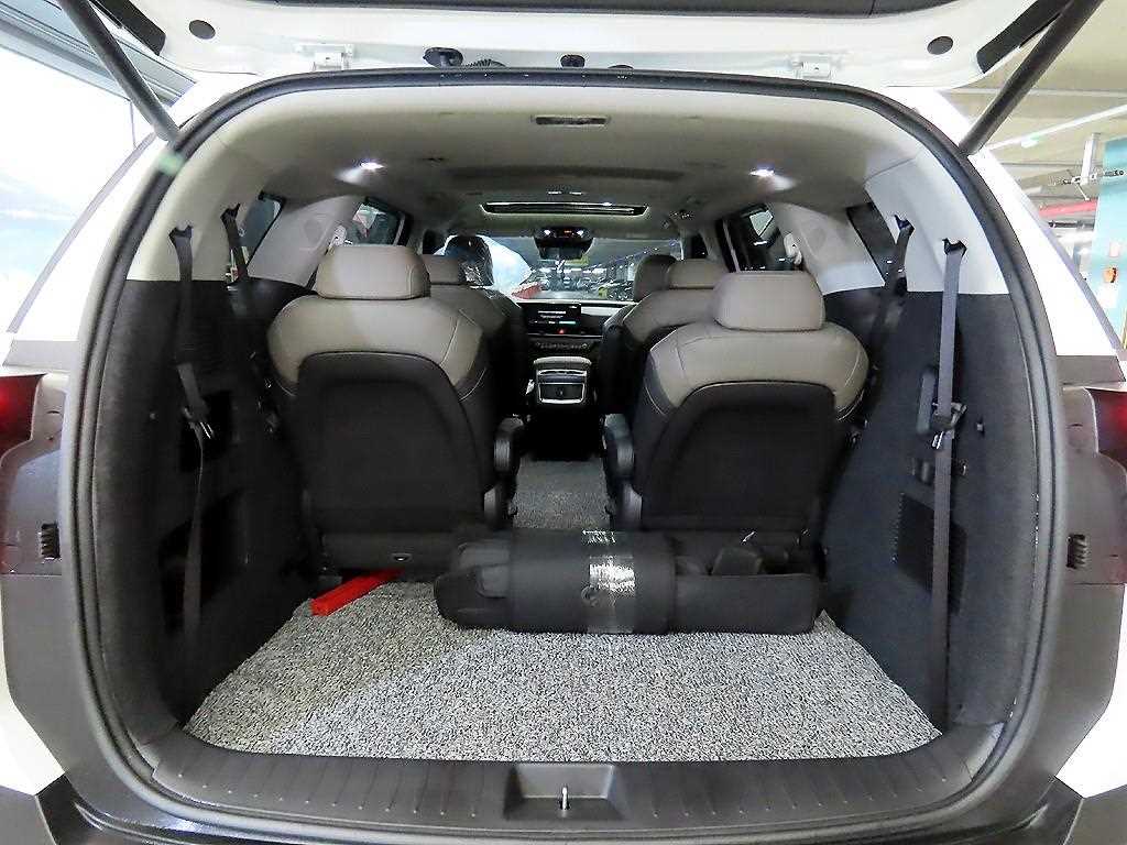 KIA Carnival 2025 Blanco - Importación desde Corea - HF Imports Iquique - Foto 16