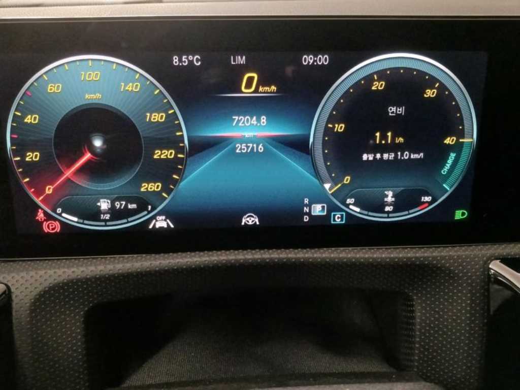 Mercedes Benz CLA Class - Vista 10