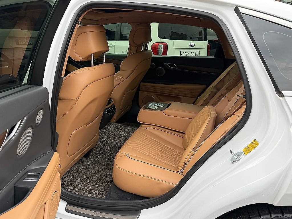 Genesis G80 - Vista 7