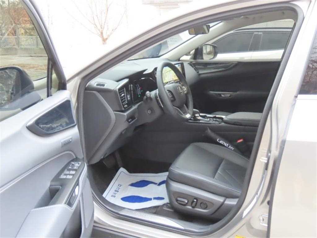 Lexus NX 2025 Gris - Importación desde Corea - HF Imports Iquique - Foto 13