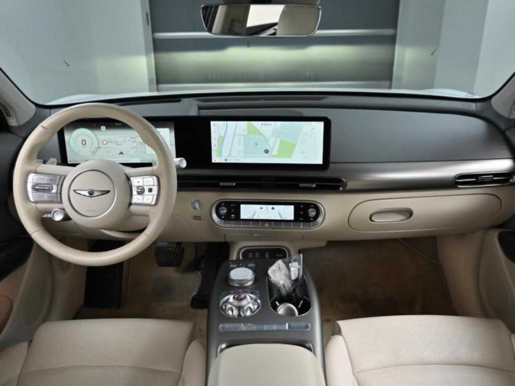 Genesis GV60 - Vista 7