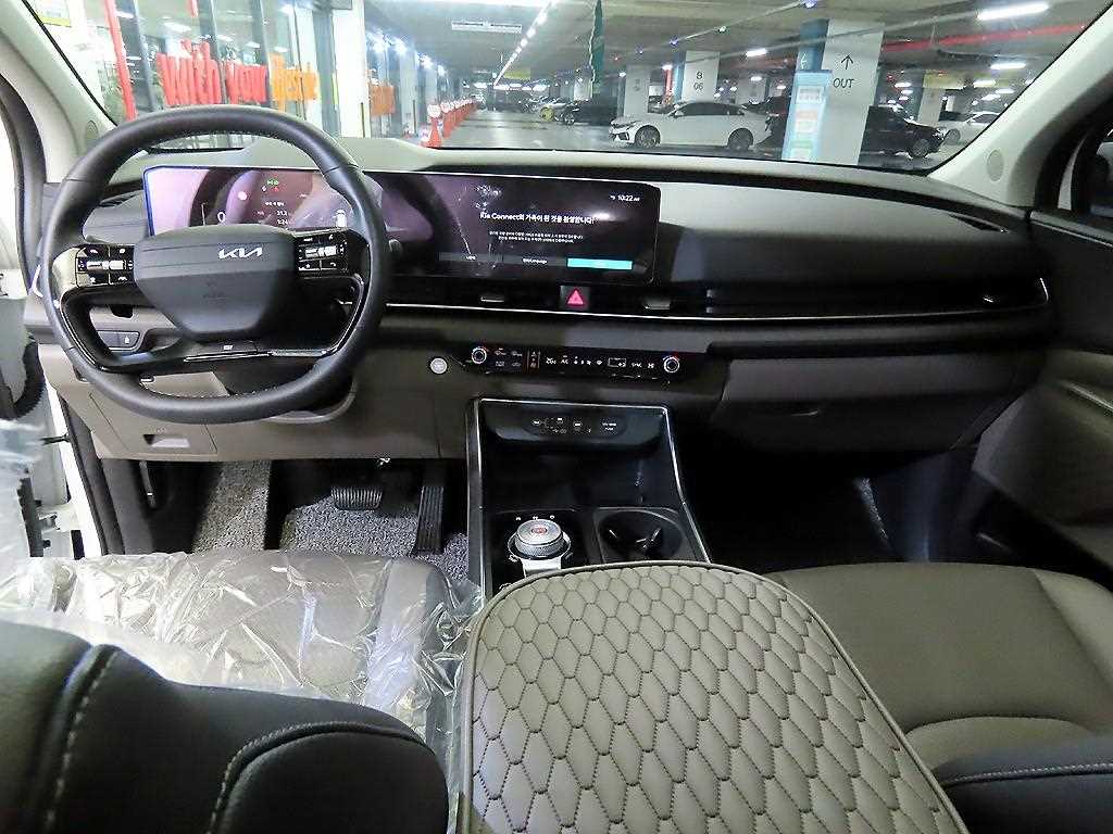 KIA Carnival - Vista 10