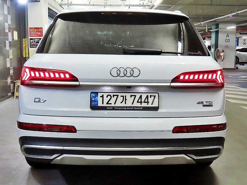 Audi Q7 - Vista 5