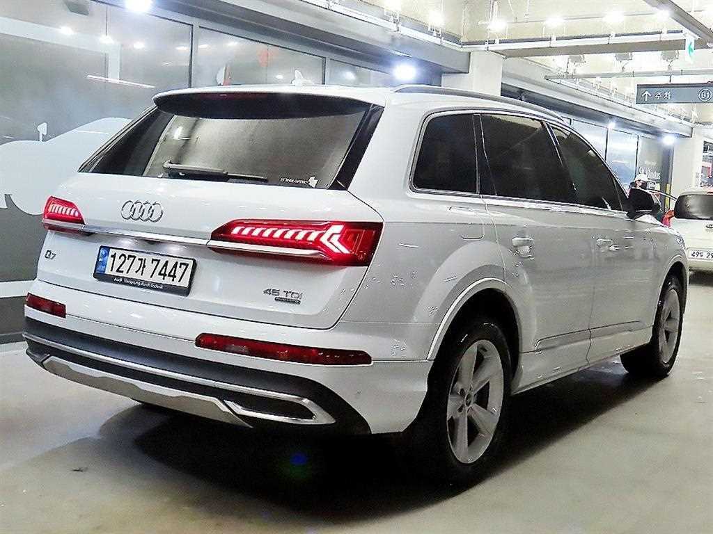 Audi Q7 - Vista 4