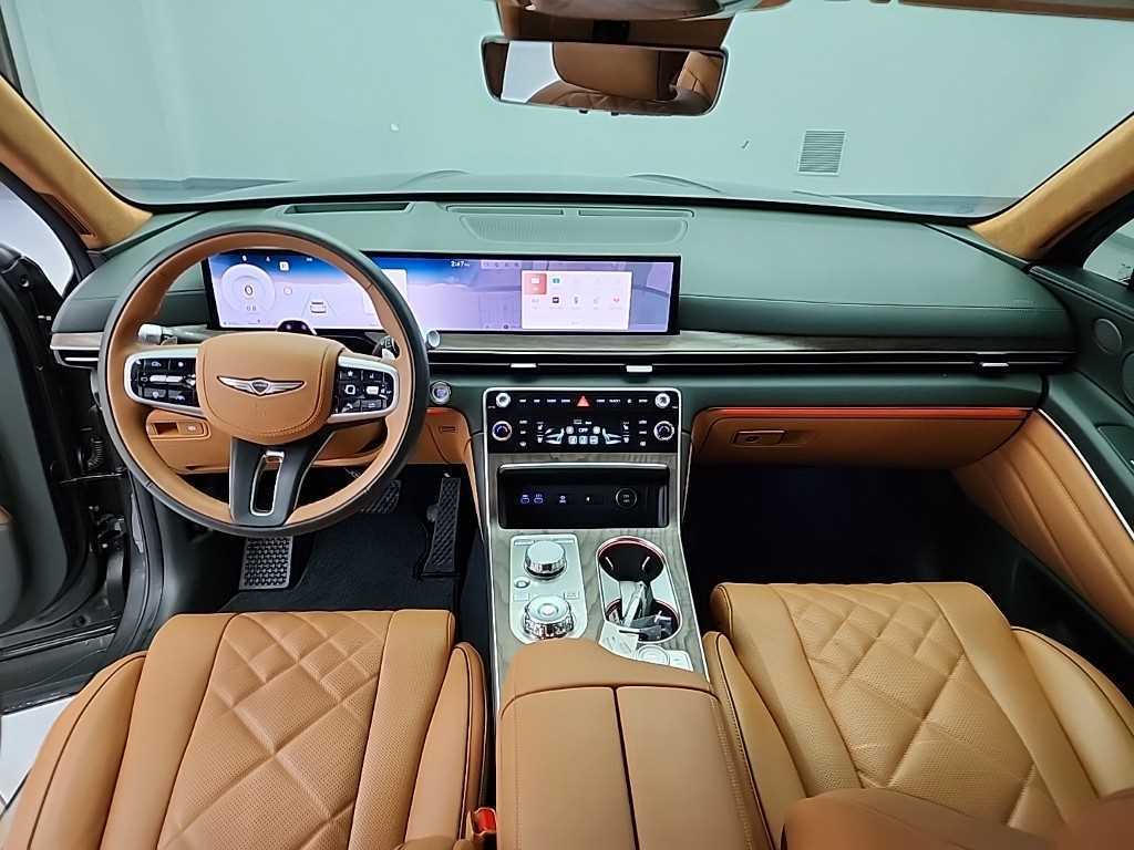 Genesis GV80 - Vista 8