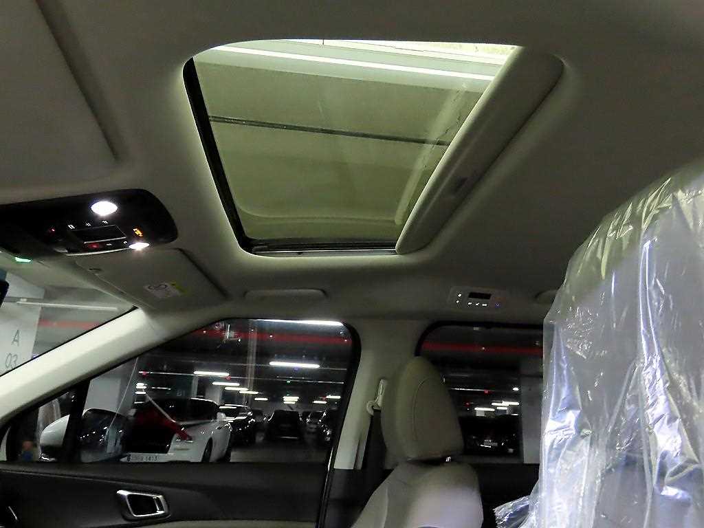 KIA Carnival 2025 Blanco - Importación desde Corea - HF Imports Iquique - Foto 15