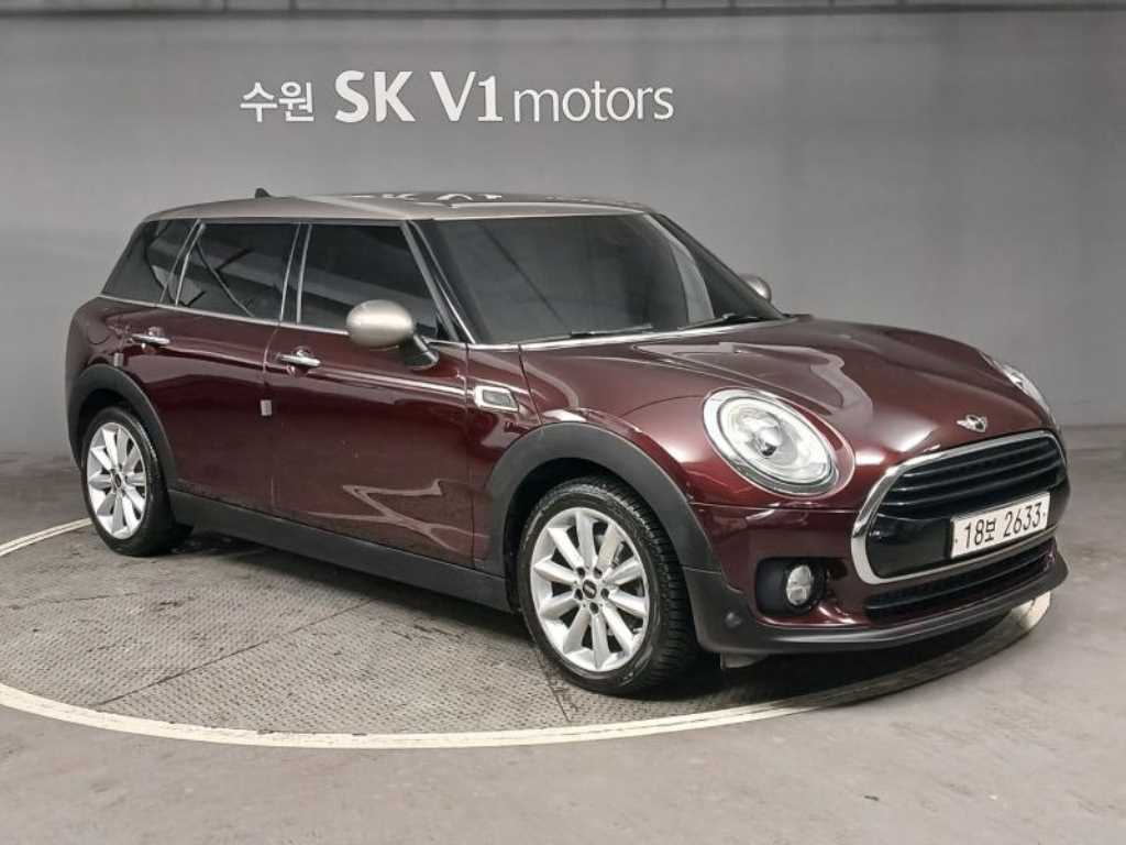 Mini Clubman - Vista 5