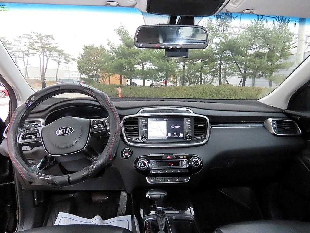 KIA Sorento - Vista 7