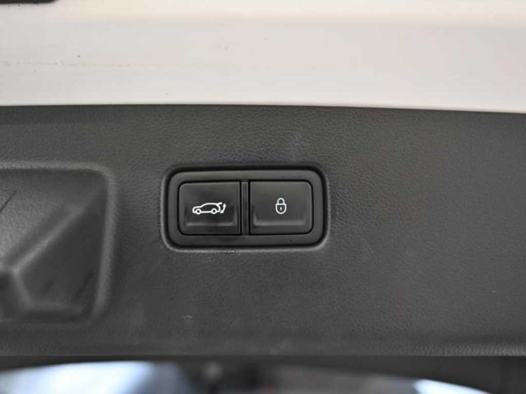 Genesis GV60 2022 Blanco - Importación desde Corea - HF Imports Iquique - Foto 20