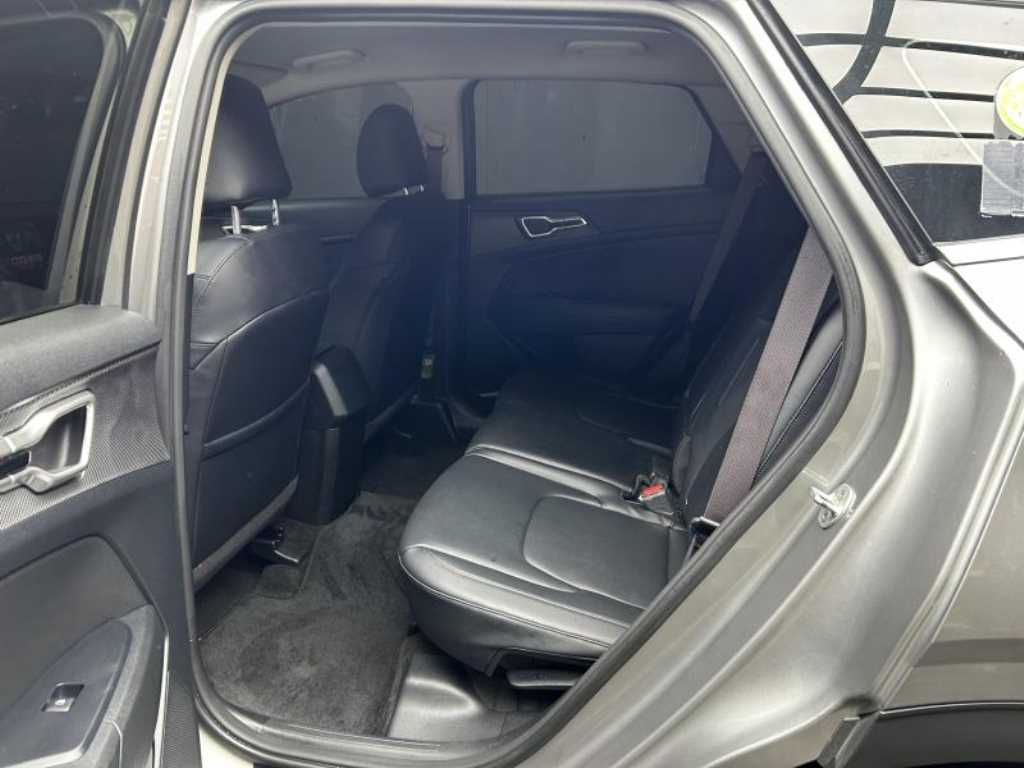 KIA Sportage - Vista 6