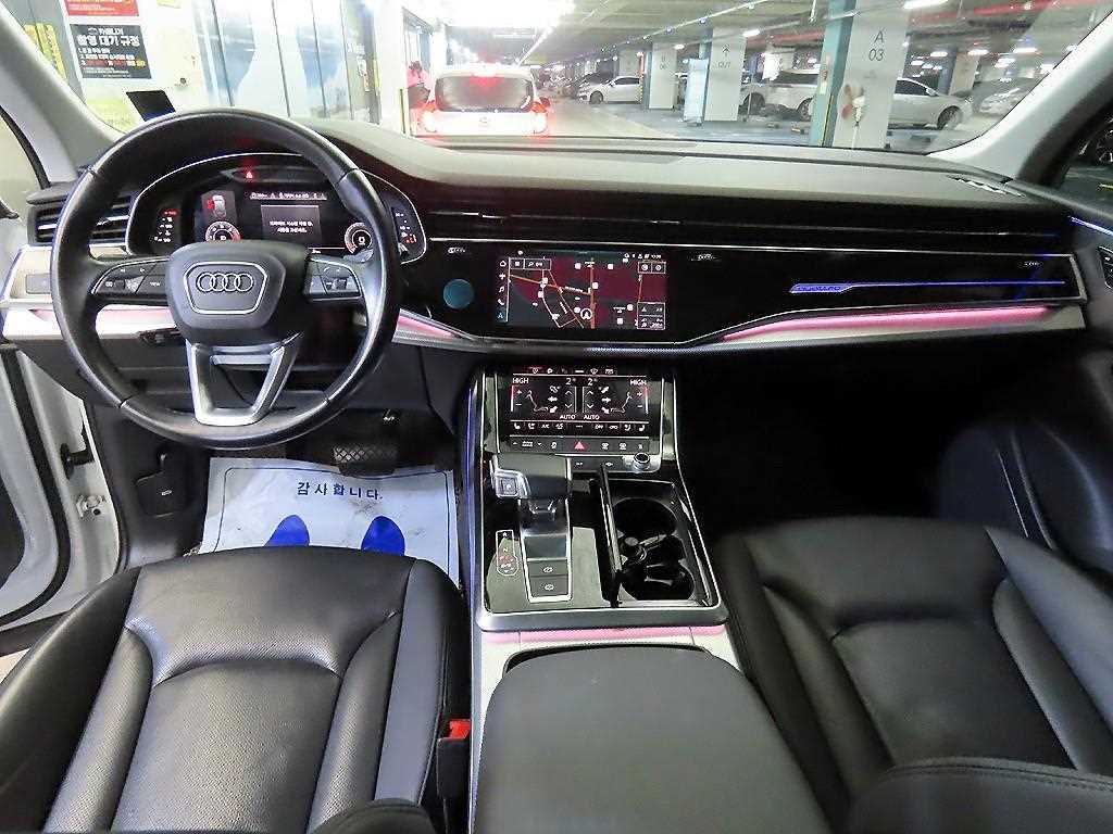 Audi Q7 - Vista 10