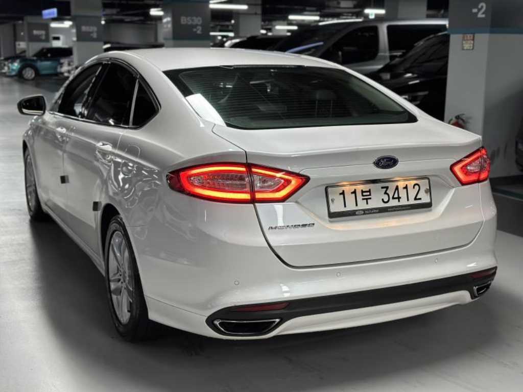 Ford Mondeo - Vista 4