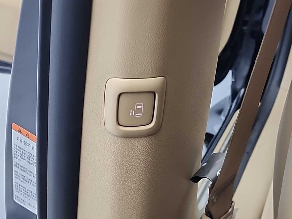 KIA Carnival 2019 Negro - Importación desde Corea - HF Imports Iquique - Foto 15