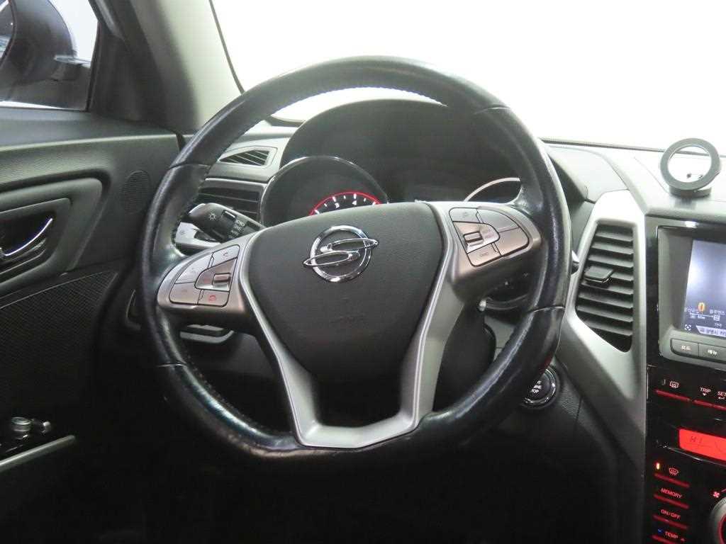 Ssangyong Tivoli 2015 - Importación desde Corea - HF Imports Iquique - Foto 18