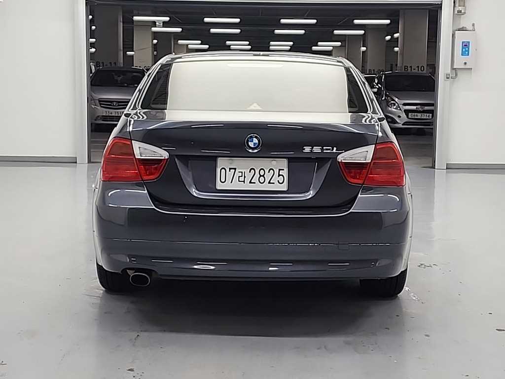 BMW 3 series - Vista 4