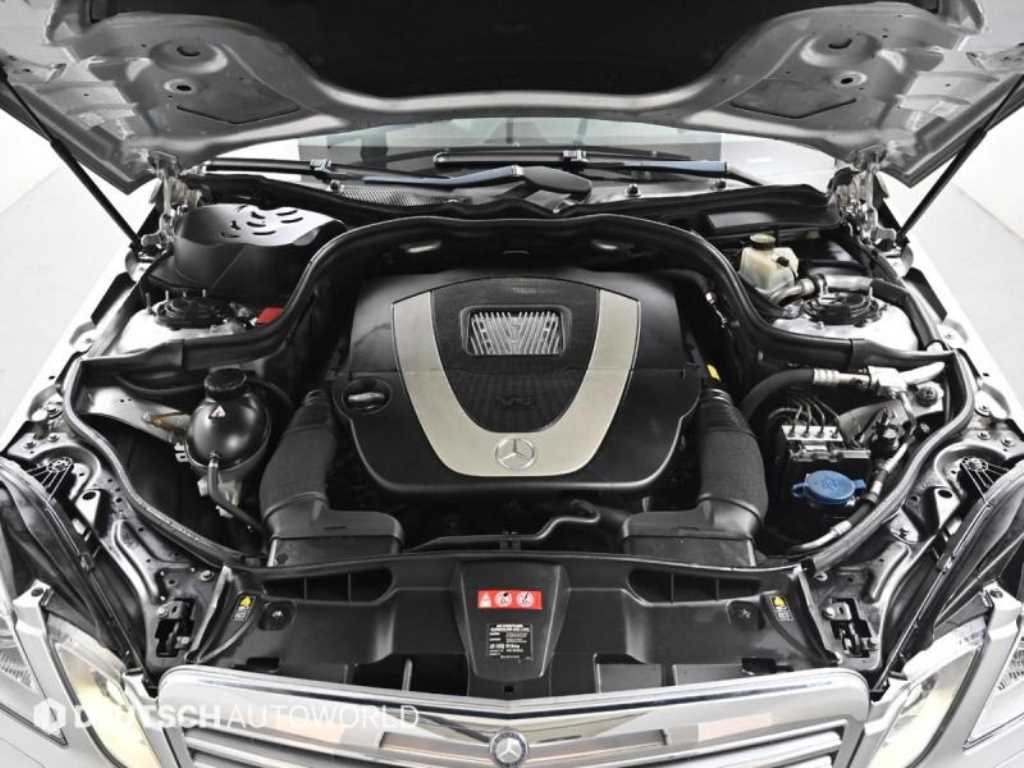 Mercedes Benz E class - Vista 6