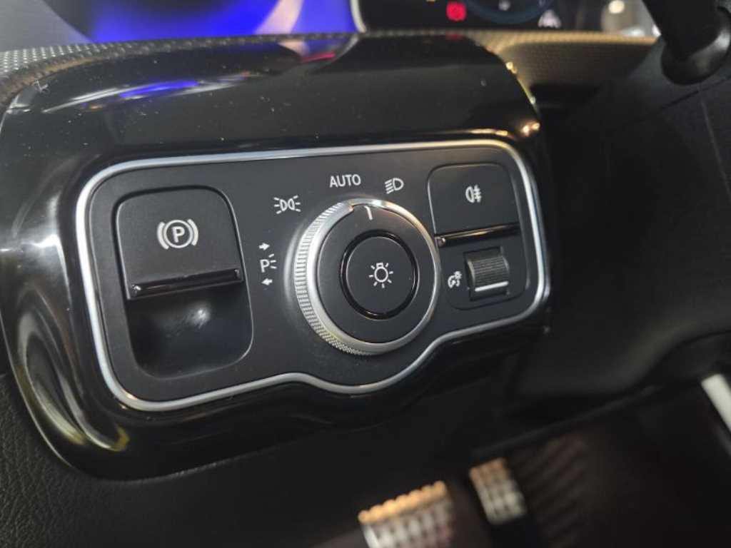 Mercedes Benz CLA Class - Vista 12