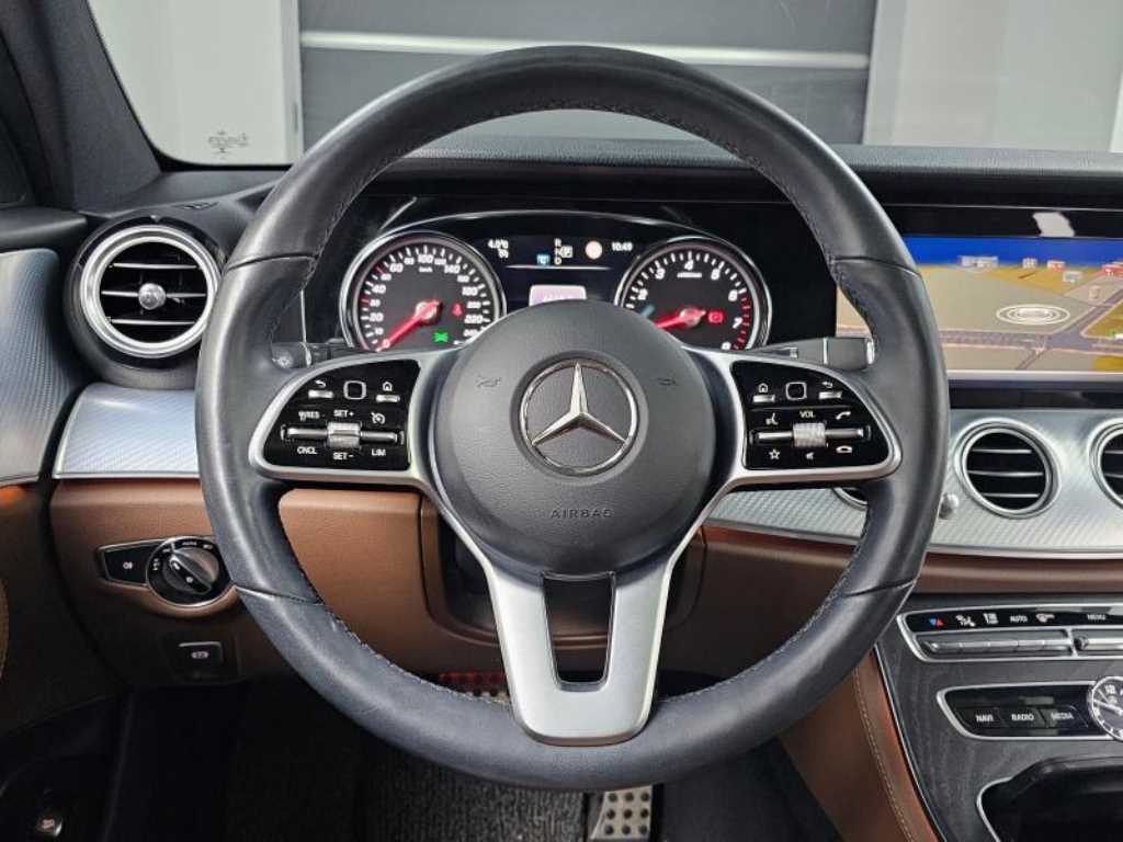 Mercedes Benz E class 2020 Azul - Importación desde Corea - HF Imports Iquique - Foto 13