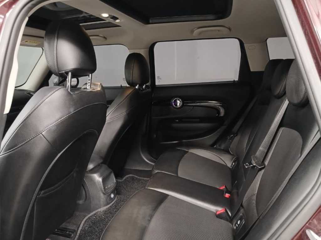 Mini Clubman - Vista 8