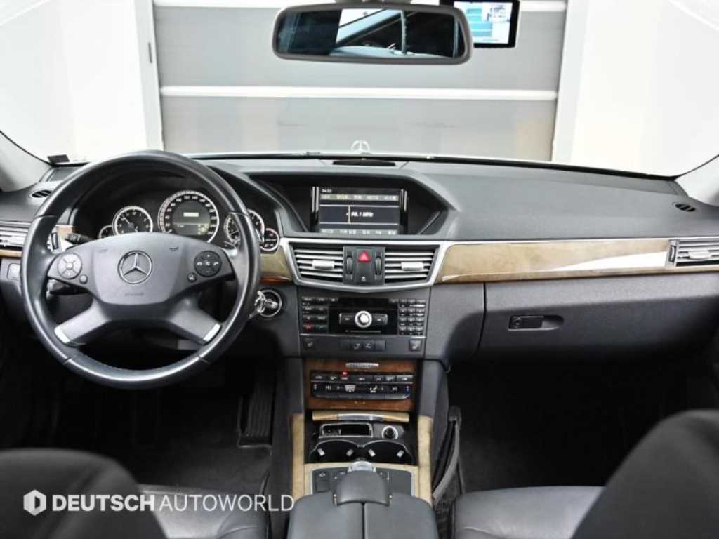 Mercedes Benz E class - Vista 7