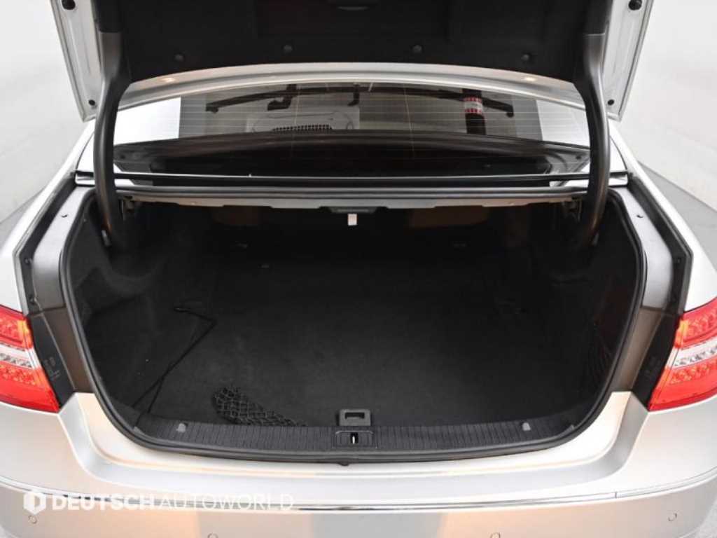 Mercedes Benz E class 2010 Plateado - Importación desde Corea - HF Imports Iquique - Foto 20