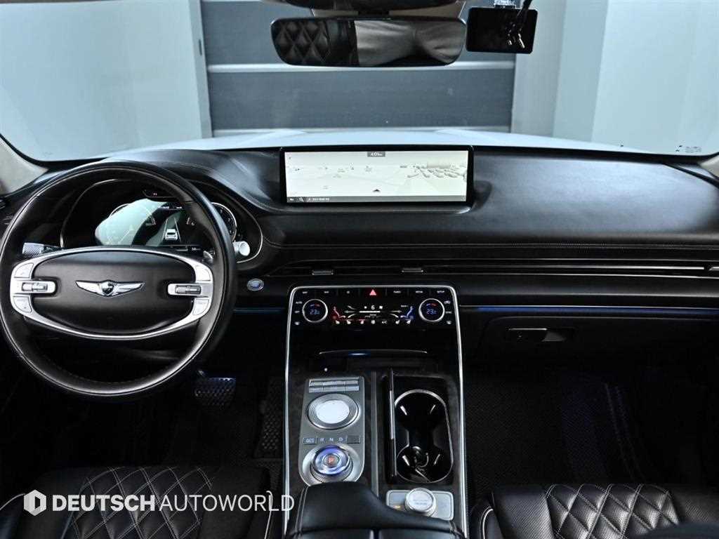 Genesis GV80 - Vista 7