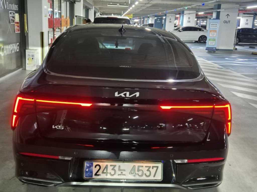 KIA K5 - Vista 5