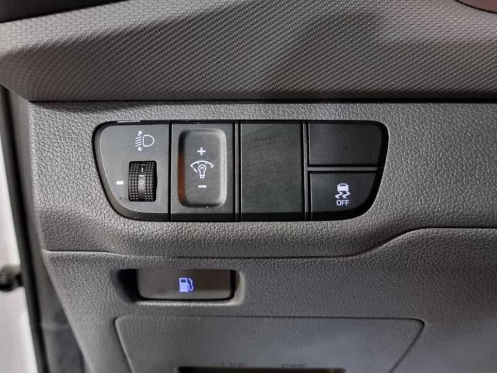 HYUNDAI Ioniq 2016 Blanco - Importación desde Corea - HF Imports Iquique - Foto 18