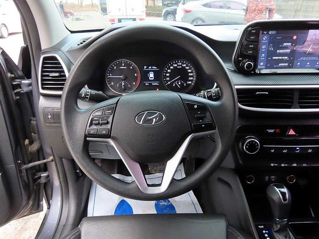 HYUNDAI Tucson - Vista 8
