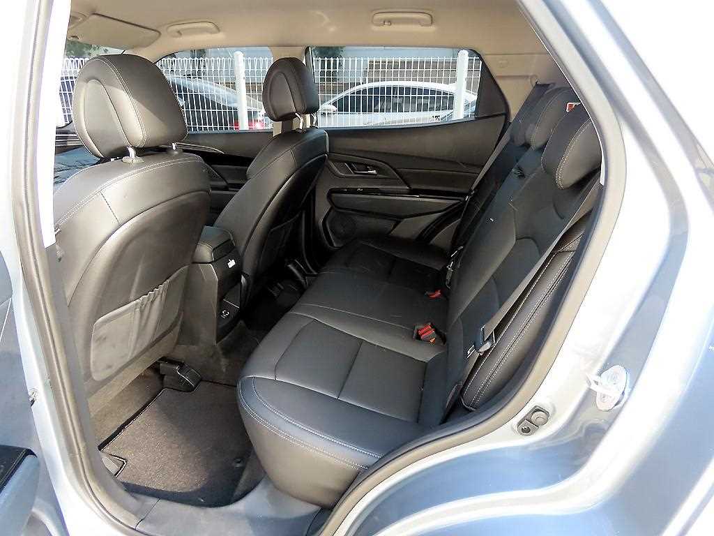 Ssangyong Korando - Vista 5