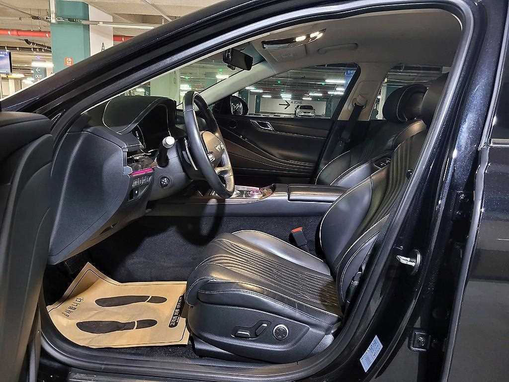 Genesis G80 - Vista 7