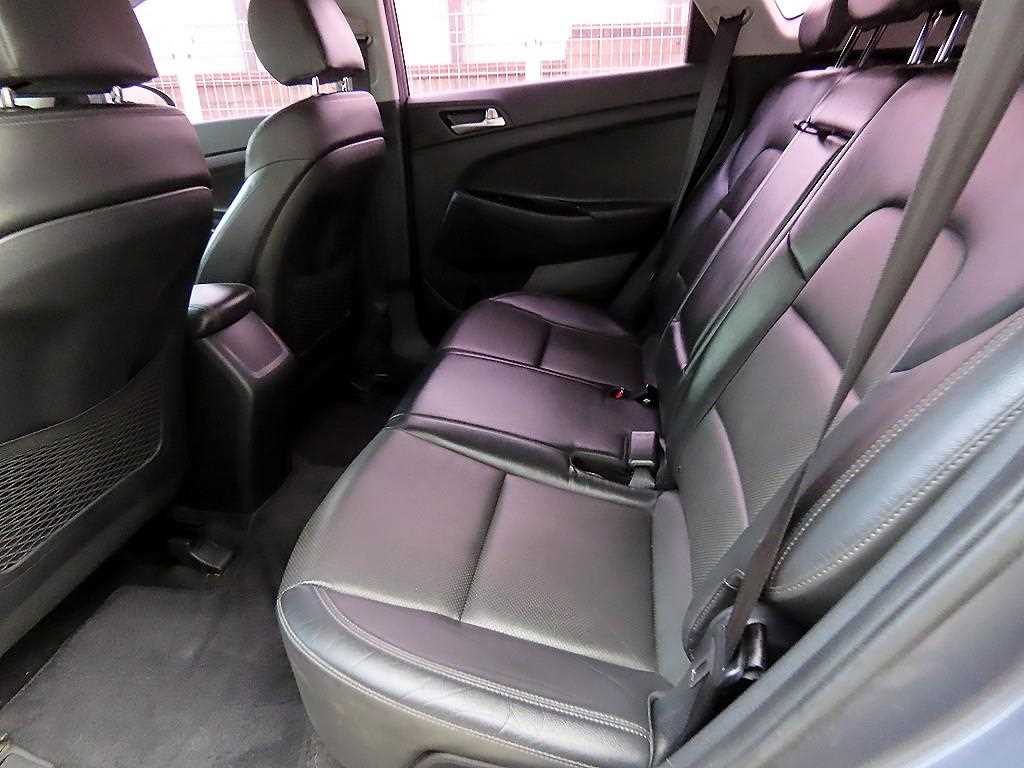 HYUNDAI Tucson - Vista 6