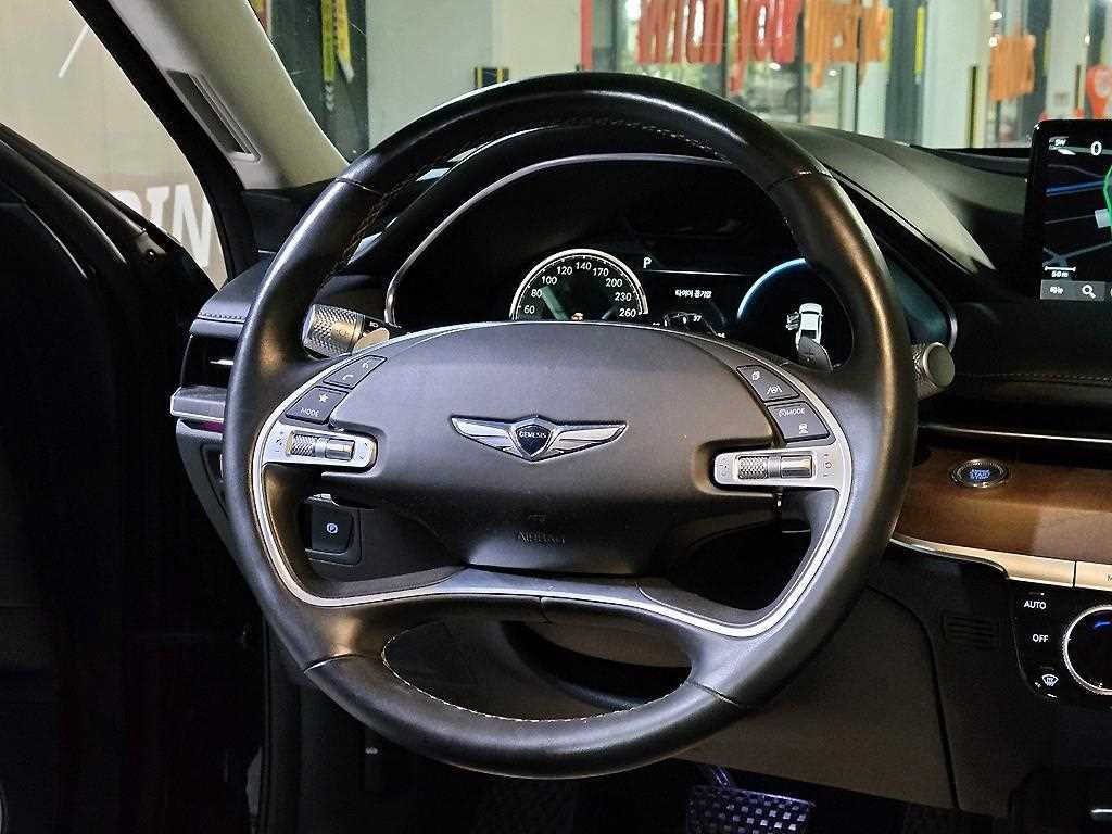 Genesis G80 - Vista 9