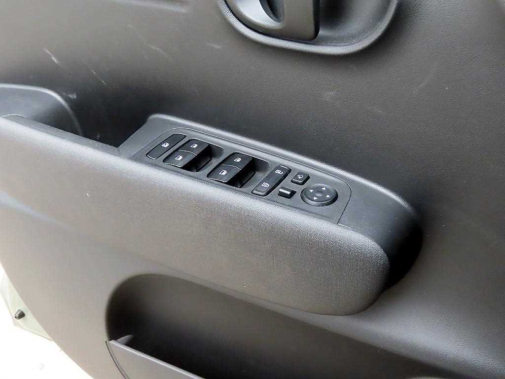 HYUNDAI Casper - Vista 11