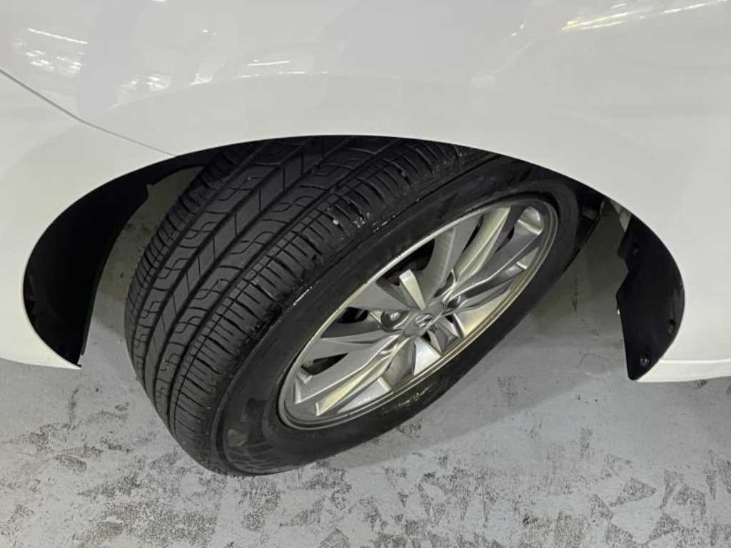 HYUNDAI Avante 2019 Blanco - Importación desde Corea - HF Imports Iquique - Foto 16