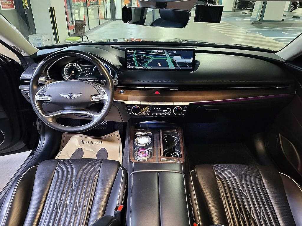 Genesis G80 - Vista 6